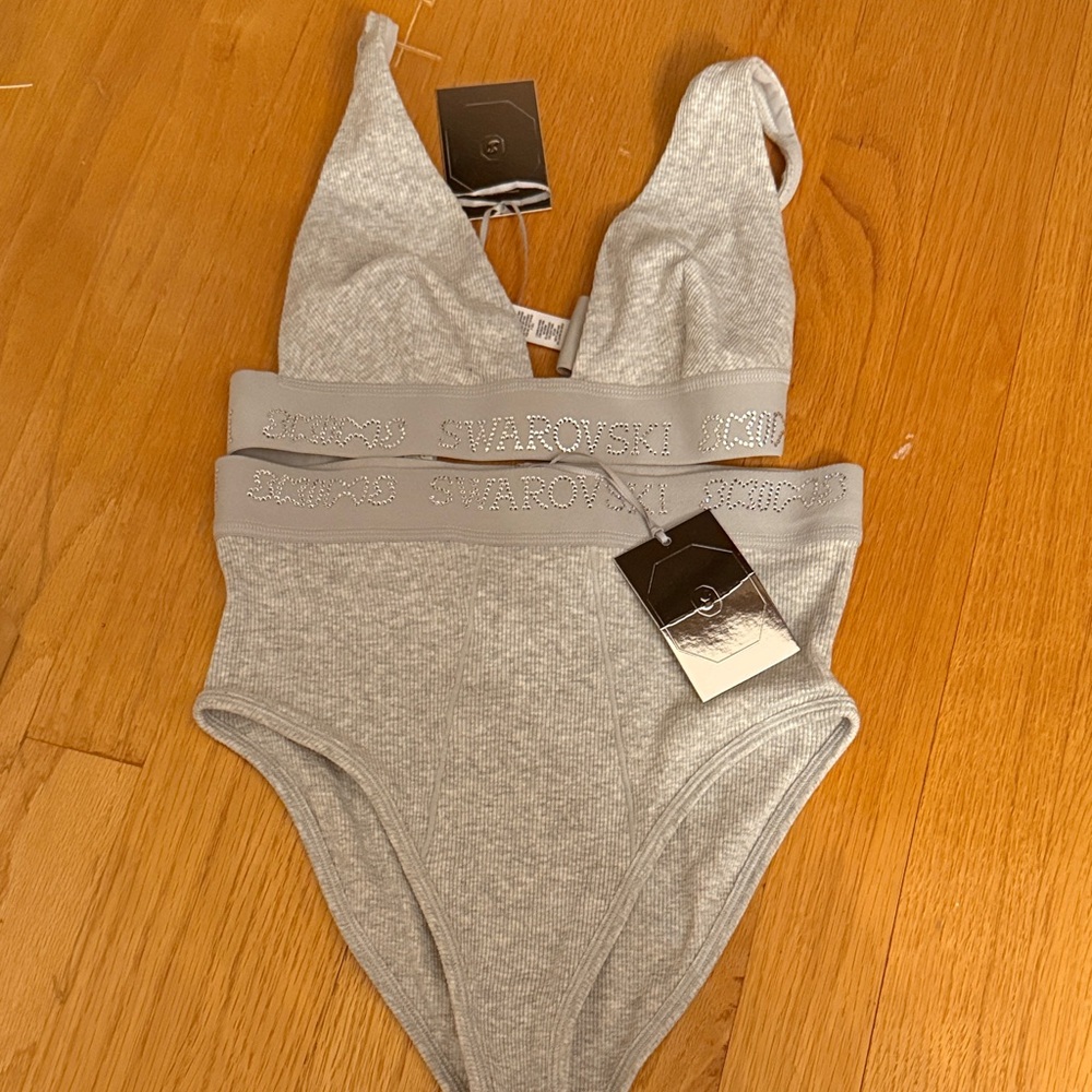 SKIMS x Swarovski Gray Women's Intimate set